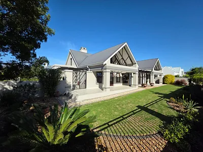 4 Bedroom House For Sale in George - Qced.webp