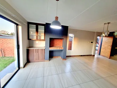 2 Bedroom Apartment For Sale in Pretoria - 1Yke.webp
