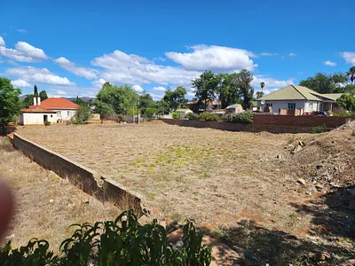 Vacant Land For Sale in Ashton - eLKC.webp