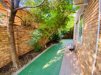 4 Bedroom House For Sale in Centurion - 3Dzf.webp