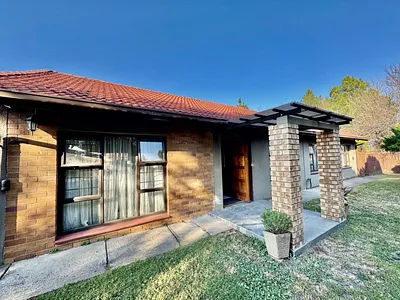 3 Bedroom House For Sale in Secunda - ancB.webp