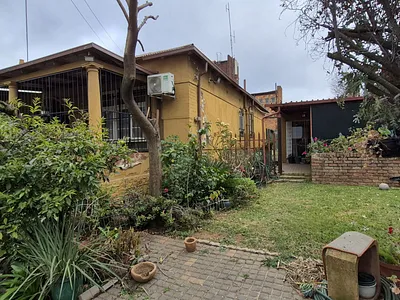 3 Bedroom House For Sale in Germiston - bPjC.webp