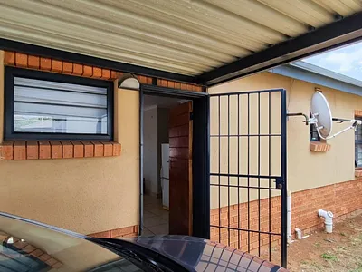 3 Bedroom House For Sale in Alberton - N5MK.webp