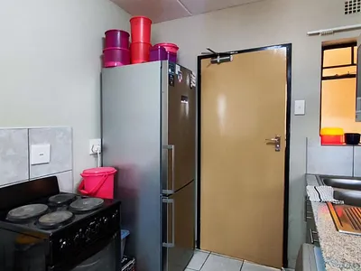2 Bedroom Apartment For Sale in Alberton - A9wZ.webp