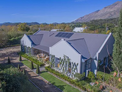5 Bedroom House For Sale in Montagu - Qt14.webp