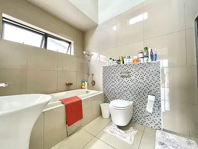 4 Bedroom Townhouse For Sale in Pretoria - CdsA.webp