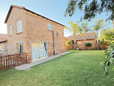 3 Bedroom House For Sale in Centurion - 5iOk.webp
