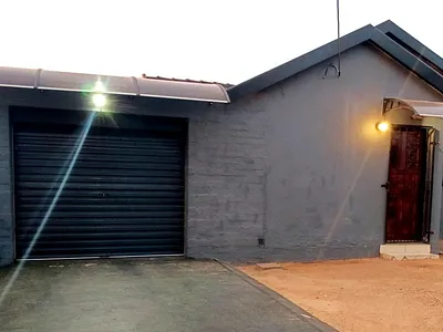 3 Bedroom House For Sale in Polokwane - t0d7.webp