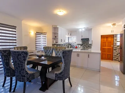 4 Bedroom House For Sale in Sandton - HQ2y.webp