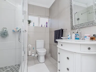 2 Bedroom Apartment For Sale in Sandton - 2ajq.webp