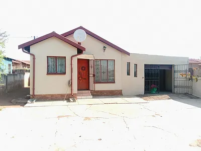 2 Bedroom House For Sale in Mabopane - uG7W.webp