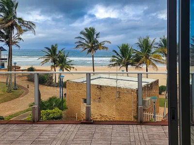 4 Bedroom Apartment For Sale in Margate - 8MmM.webp