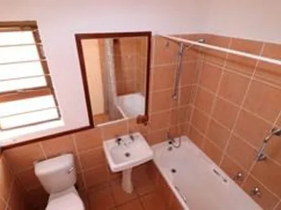 2 Bedroom Apartment For Sale in Sandton - 3XH9.webp