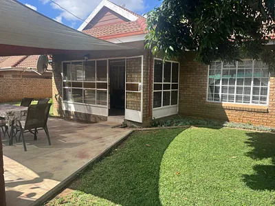 3 Bedroom Townhouse For Sale in Mookgopong - PguZ.webp