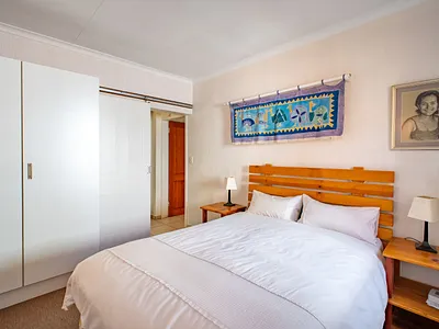 4 Bedroom House For Sale in Sandton - 8w1n.webp