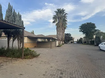 3 Bedroom House For Sale in Centurion - LEJf.webp
