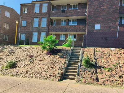2 Bedroom Apartment For Sale in Centurion - Zrg2.webp