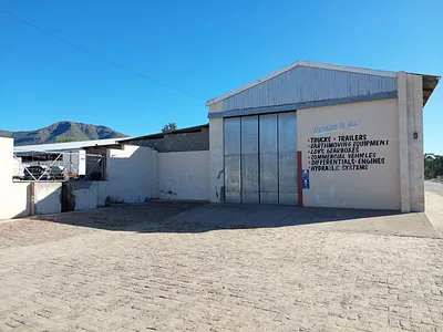 Commercial Property For Sale in Graaff-Reinet - pvCM.webp