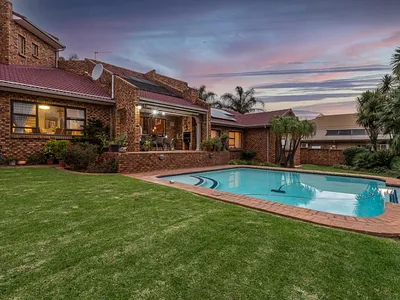 3 Bedroom House For Sale in Alberton - 6aML.webp