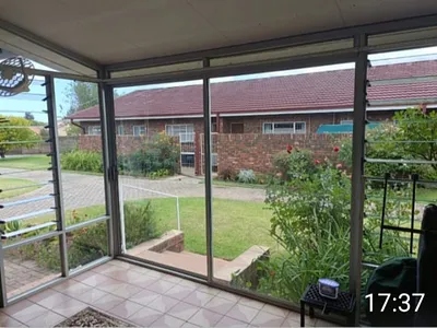 2 Bedroom House For Sale in Parys - 7YRh.webp