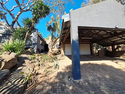 3 Bedroom House For Sale in Nelspruit - aXSn.webp