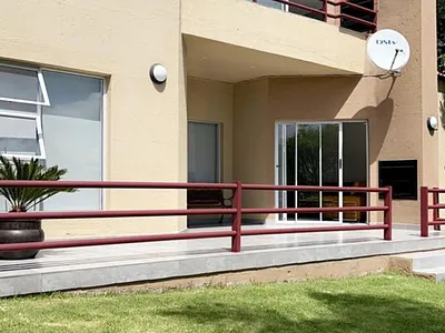3 Bedroom Apartment For Sale in Roodepoort - flis.webp