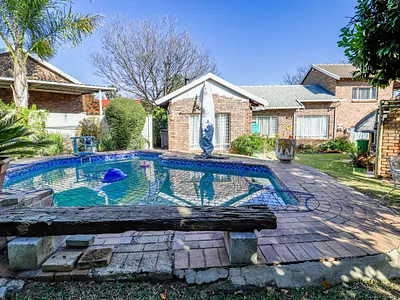 5 Bedroom House For Sale in Centurion - UCdF.webp