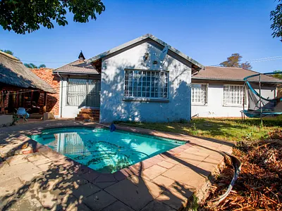 4 Bedroom House For Sale in Centurion - dtXW.webp