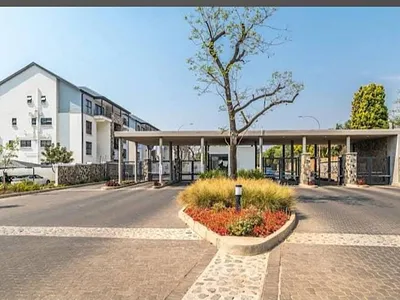 3 Bedroom Apartment For Sale in Midrand - 66Wp.webp