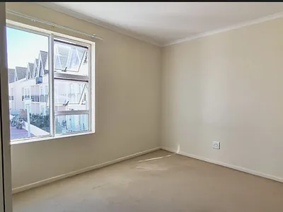 2 Bedroom Apartment For Sale in Gordons Bay - EHdZ.webp