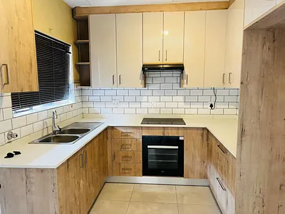3 Bedroom Apartment To Rent in Midrand - NHuX.webp