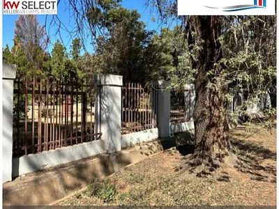 4 Bedroom House For Sale in Christiana - L1Mn.webp