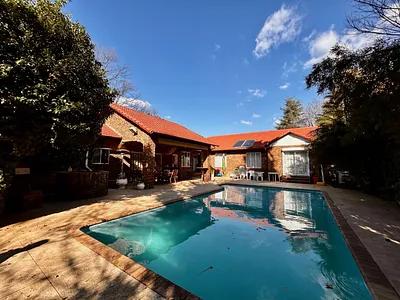 7 Bedroom House For Sale in Centurion - 1FbJ.webp