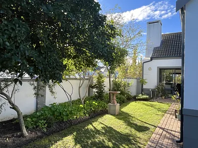 3 Bedroom House For Sale in George - JyFo.webp