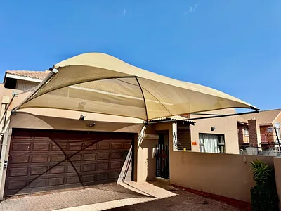 3 Bedroom House For Sale in Secunda - 5HDV.webp