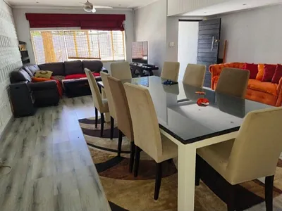 4 Bedroom House To Rent in Johannesburg - DDQx.webp