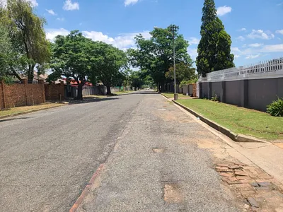 10 Bedroom House For Sale in Kempton Park - vpr9.webp