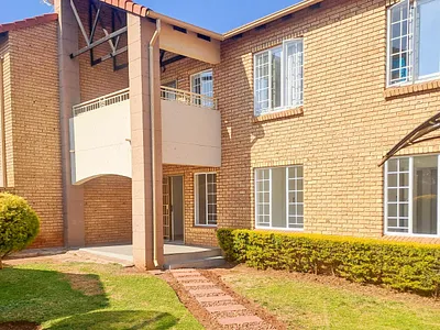 3 Bedroom Apartment For Sale in Centurion - vxwn.webp