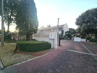2 Bedroom Apartment For Sale in Boksburg - yr0B.webp