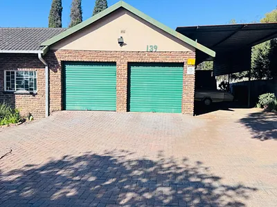 4 Bedroom House For Sale in Witbank - MSEf.webp