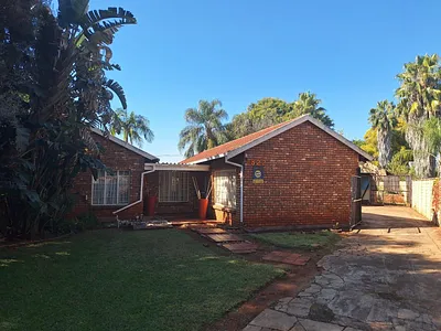 4 Bedroom House For Sale in Pretoria - MDWf.webp