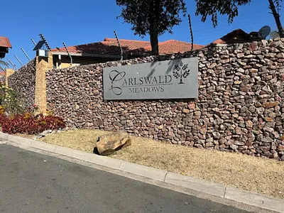 3 Bedroom Townhouse For Sale in Midrand - 68Tn.webp