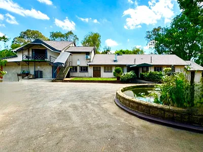 6 Bedroom House For Sale in Krugersdorp - MsL5.webp