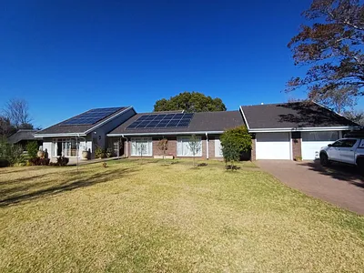 4 Bedroom House For Sale in Klerksdorp - c6Hu.webp