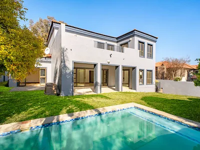 4 Bedroom House For Sale in Sandton - t6ID.webp