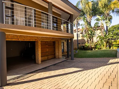 4 Bedroom House For Sale in Pretoria - jsND.webp