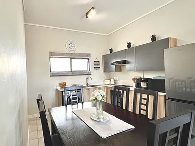 2 Bedroom Apartment For Sale in Pretoria - wFV9.webp