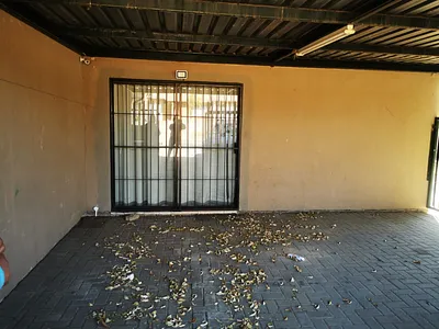 2 Bedroom House For Sale in Secunda - shlK.webp