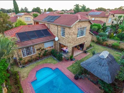 4 Bedroom Townhouse For Sale in Randburg - DP1G.webp
