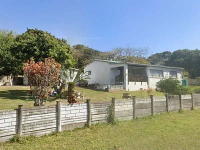3 Bedroom House For Sale in Port Shepstone - QoXp.webp